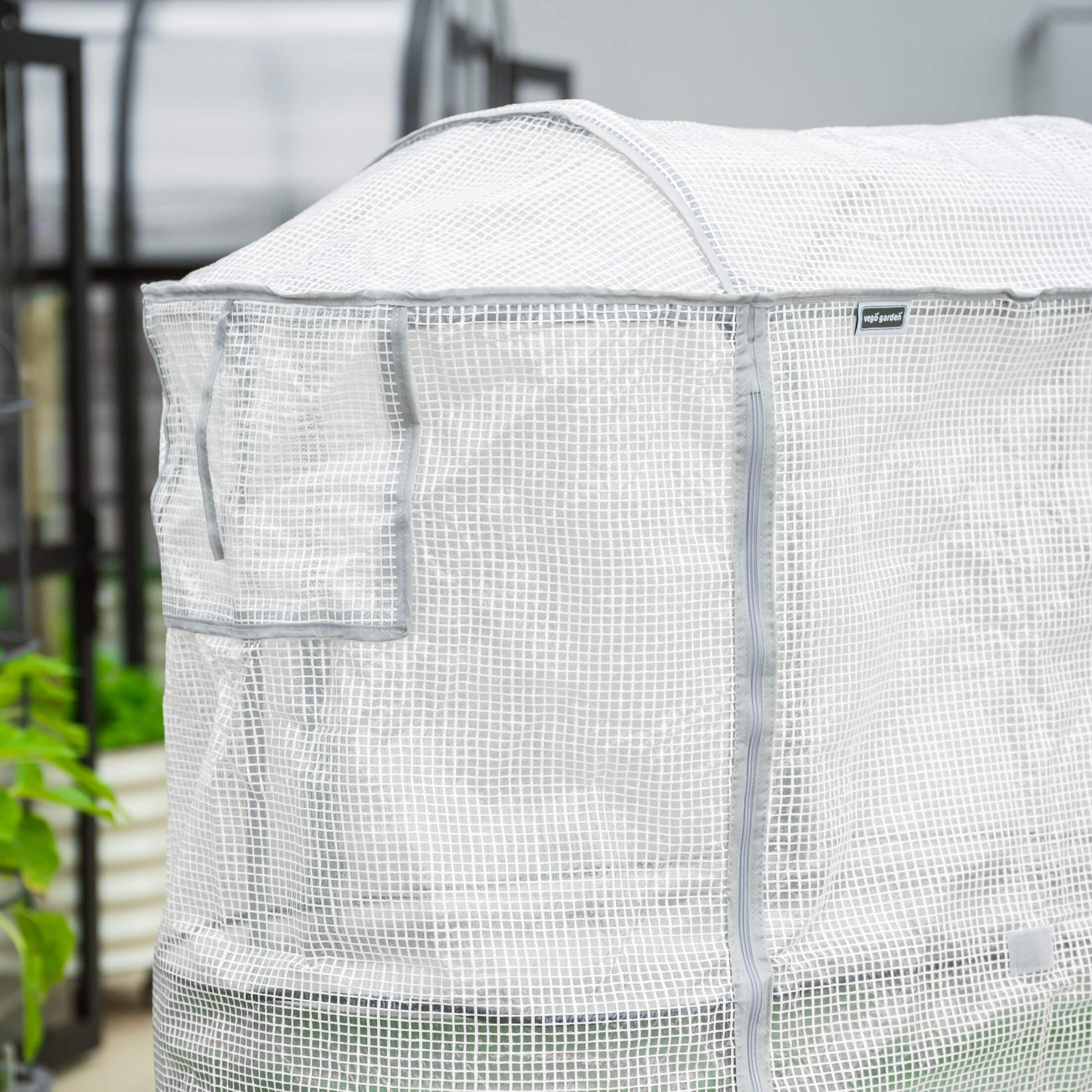 Greenhouse Frost Cover & Trellis System for Self-Watering Elevated Rolling Bed - Image 4